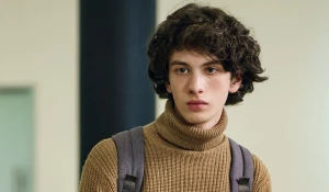 кадр из сериала "Смычок"