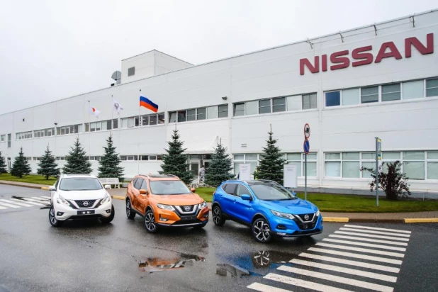 Завод Nissan в России.