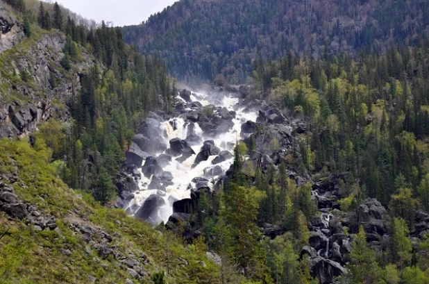 Водоскат Учар.