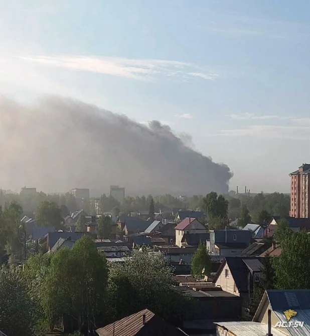 Пожар на бердском заводе по производству пластика.