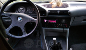 Седан BMW Е34 пятой серии, выпущенный в 1992 году, продается в Барнауле за 239 тыс. рублей.
