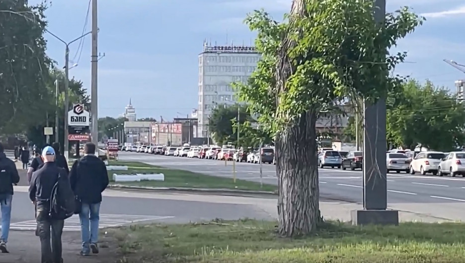 В Барнауле убрали островок безопасности для ускорения машин на проспекте Калинина