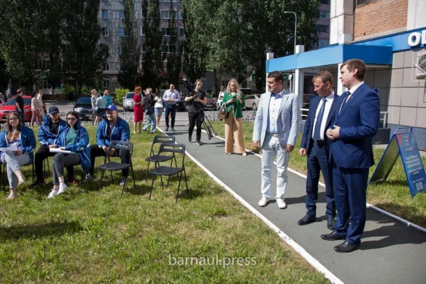 Открытие общественной приёмной «Единой России» в Центральном районе.