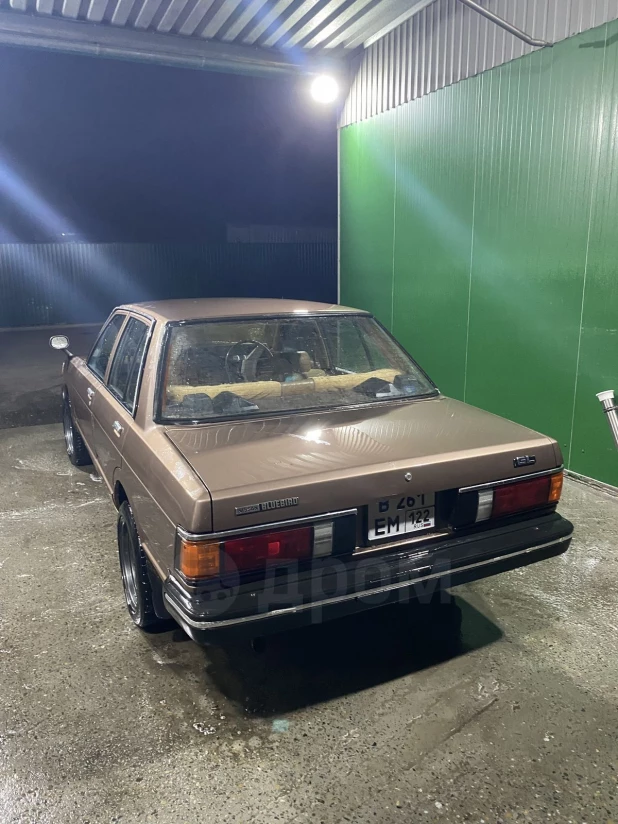 Серо-оливковый Nissan Bluebird, выпущенный в 1985 году, продается в Барнауле за 265 тыс. рублей.