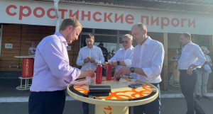Олег Хорохордин, Виктор Томенко и пирожки.