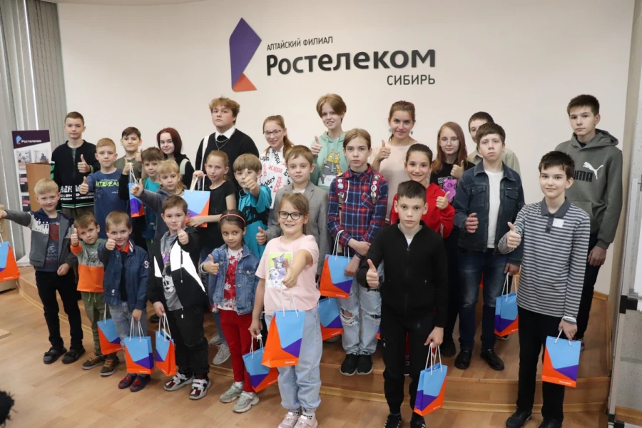 Экскурсия школьников. 