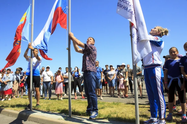 Студенческий фестиваль на гребном канале. 