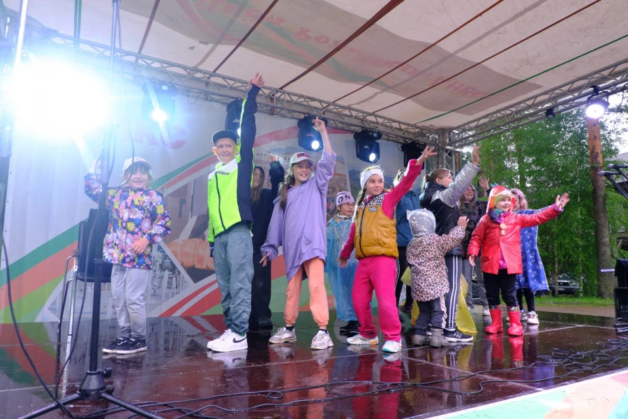 Традиционный выезд сотрудников компании в Горный Алтай.
