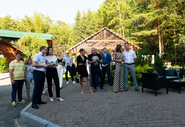 Загородный пикник для первых лиц от издательсского дома "Алтапресс" и загородного комплекса "Золотая подкова". 