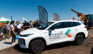 Автомобиль китайского премиум-бренда EXEED.