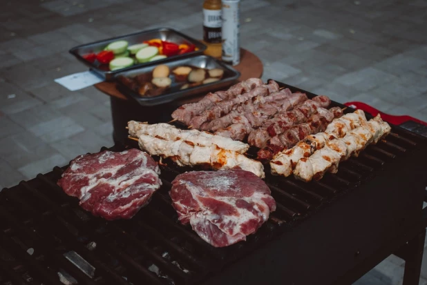 Фестиваль "Мясной замес" в Целенном районе.  