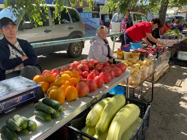 Урожай на рынках Барнаула. 