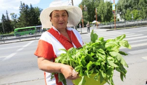 Торговля на рынке на Спартаке