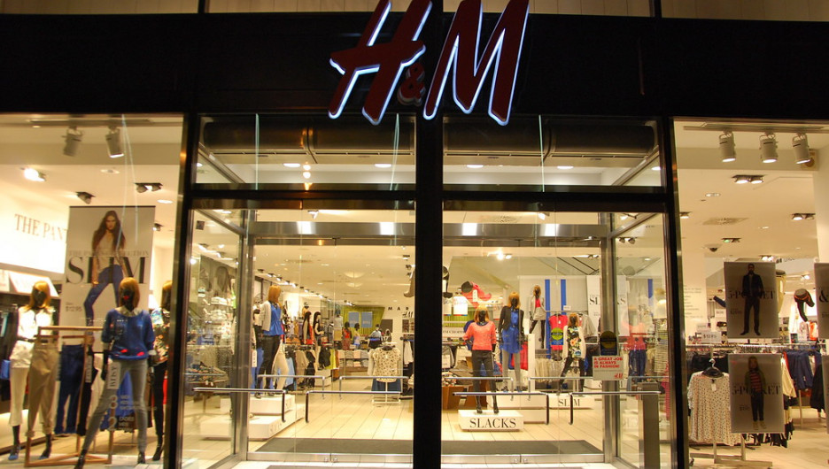 На «Авито» начали продавать места в очередях в H&M