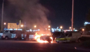 В Барнауле ночью сгорел автомобиль