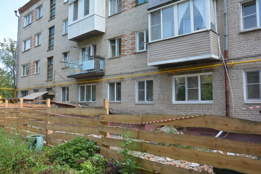  Ремонтные работы на доме № 13. Научный Городок.