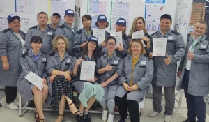 Сотрудники АО «Белоярский мачтопропиточный завод».