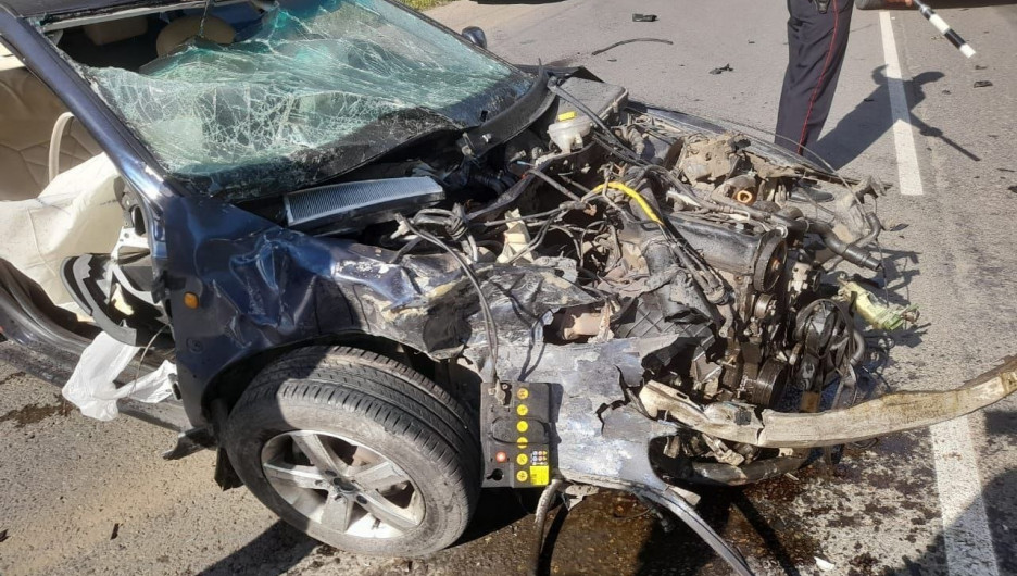 Страшное ДТП с пятью машинами и одним погибшим произошло в Алтайском крае 
