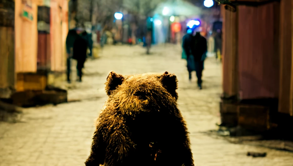 Медведь на Арбате. Барнаул глазами нейросети. 