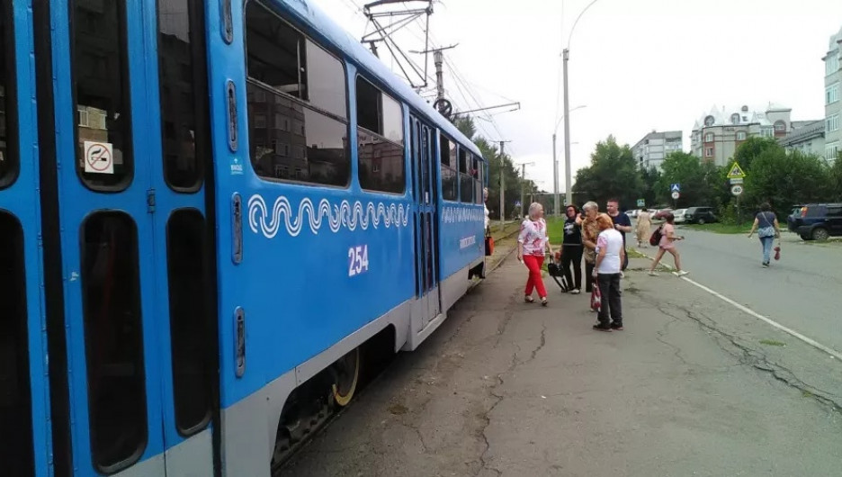 "Собянинский" трамвай сломался в первый день работы в Бийске