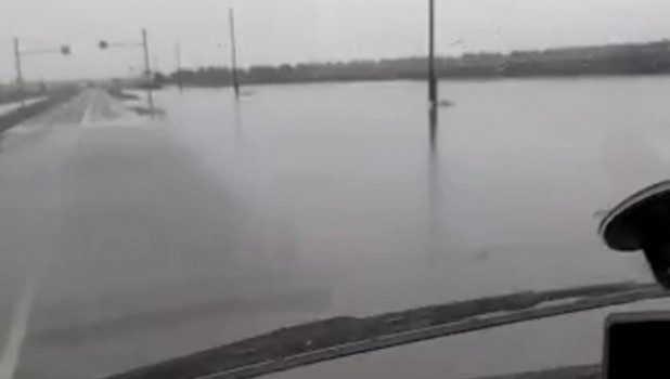 Дорогу из села Черемное в Павловском районе затопило 13.08.2022