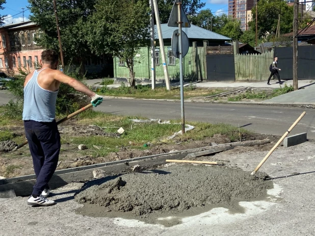 Реконструкция дороги на ул. Никитина. 