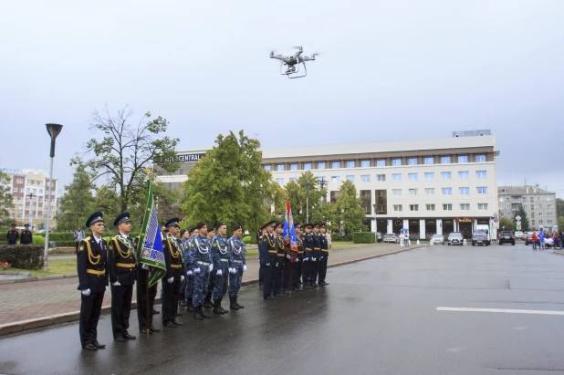 День государственного флага в Барнауле 2022. 