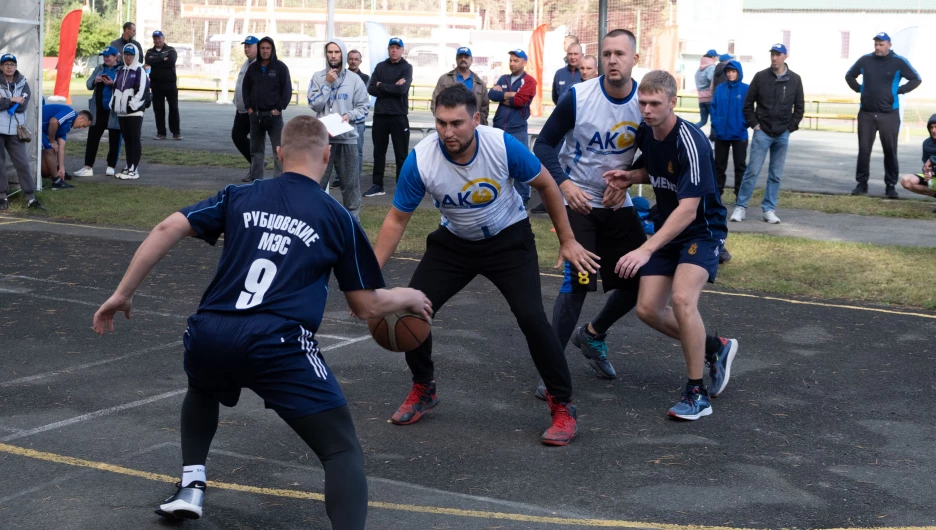 Спартакиада на площадке лыжной базы «Локомотив».