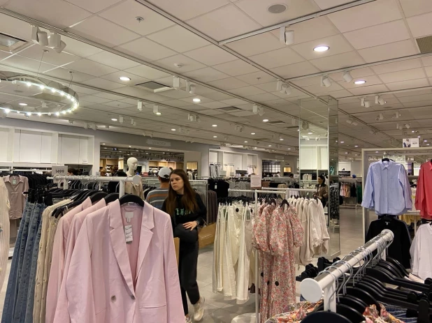 Открытие магазина H&M в Барнауле. 