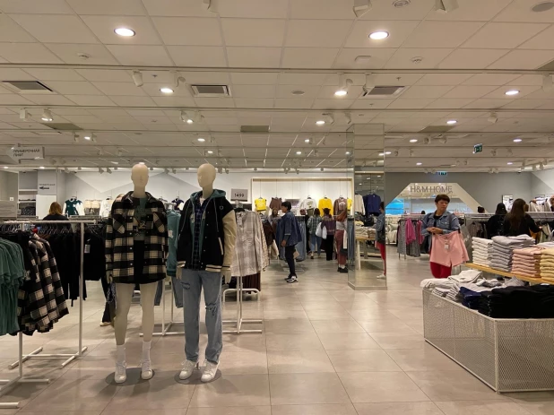 Открытие магазина H&M в Барнауле. 