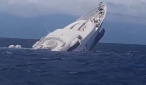 Яхта затонула в Италии