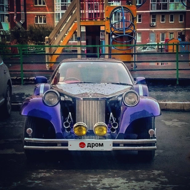 Mitsuoka Le-Seyde, 1990 год