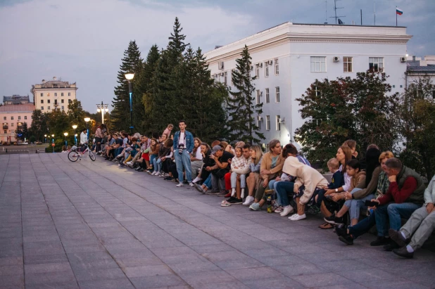 "Человейник" в театре драмы. 