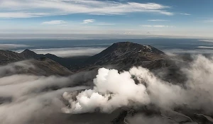Вулкан Эбеко.
