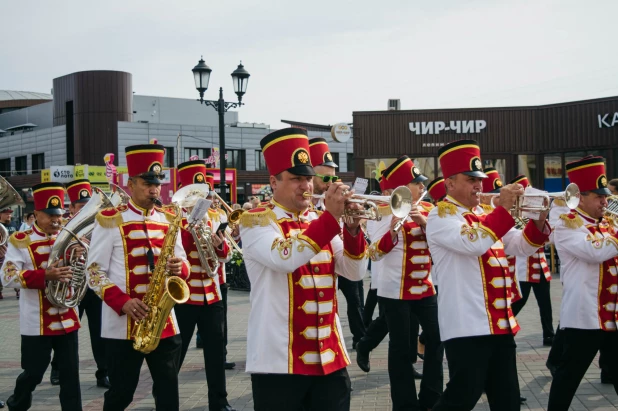 Выступление оркестра к Дню города Барнаула 2022.