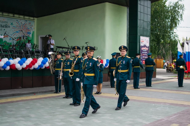 Выступление оркестра к Дню города Барнаула 2022.