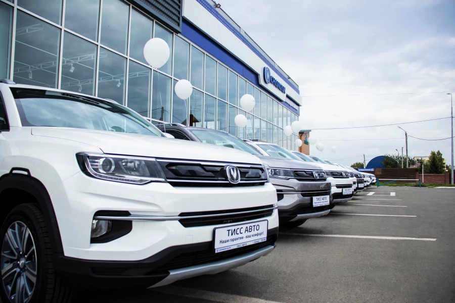 Современные кроссоверы Changan.