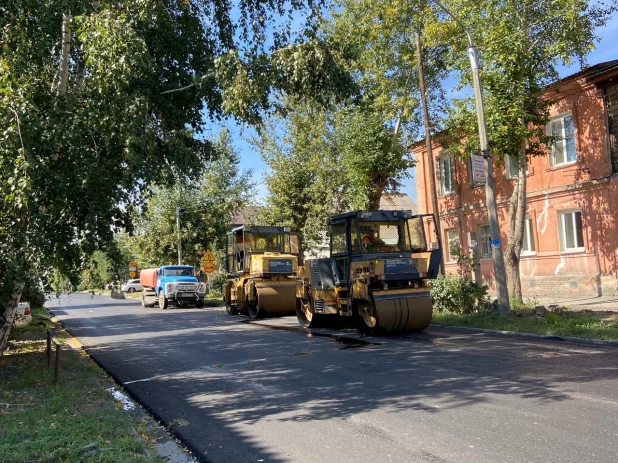 Ремонт дороги на ул. Никитина.