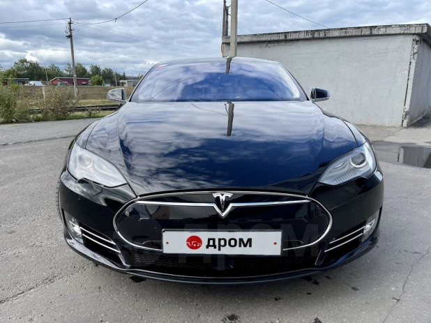 Tesla Model S в Барнауле