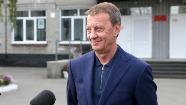 Глава города Вячеслав Франк ознакомился с ходом выборов в единый день голосования