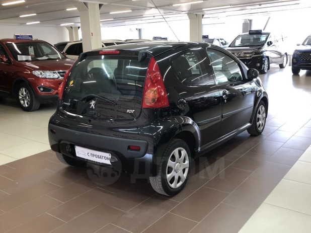  Peugeot 107 за 470 тыс. рублей в Барнауле 