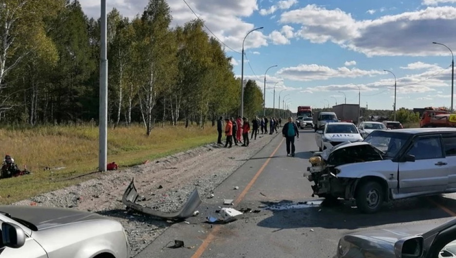 Молодой мотоциклист погиб в ДТП на трассе Барнаул-Новосибирск 