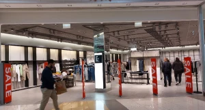 H&M в ТРЦ Galaxy.