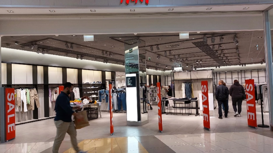 H&M в ТРЦ Galaxy.