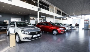 Об особенностях покупки автомобилей у официального дилера.