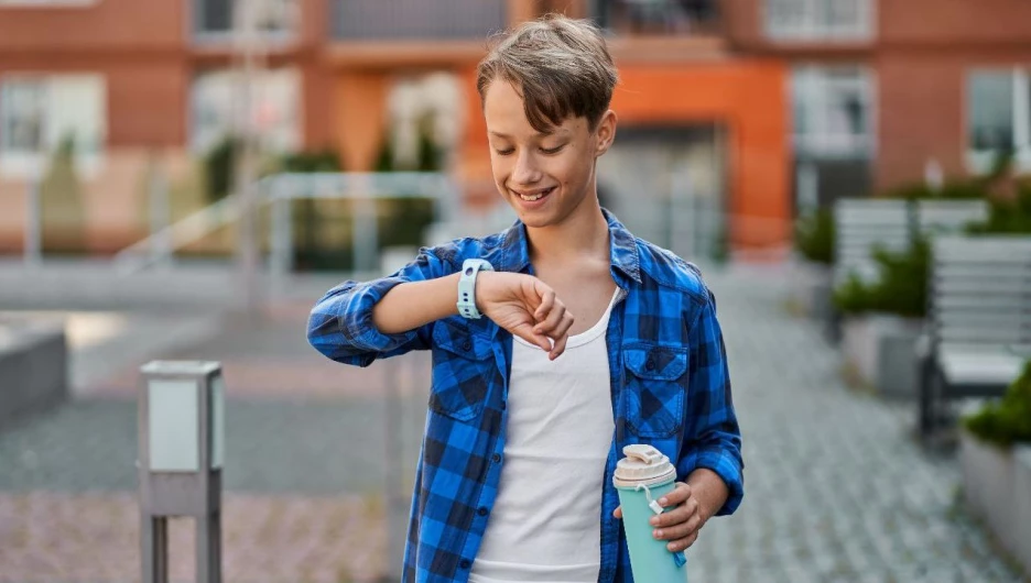 МегаФон зафиксировал ажиотажный спрос на детские умные часы.