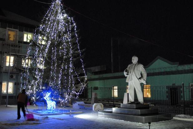 Ленин у КЖБИ.