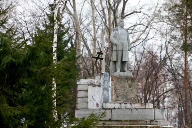 Ленин в Нагорном парке.