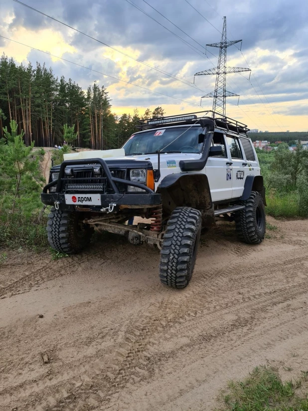 Jeep Cherokee 1993 года 