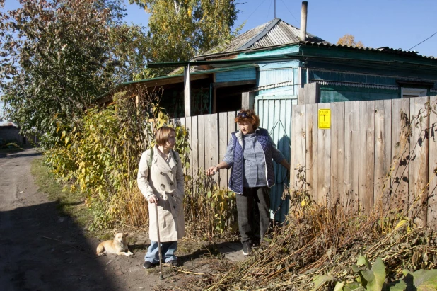 Жители ул. Боровая в Центральном районе Барнаула жалуются на агрессивных собак. 